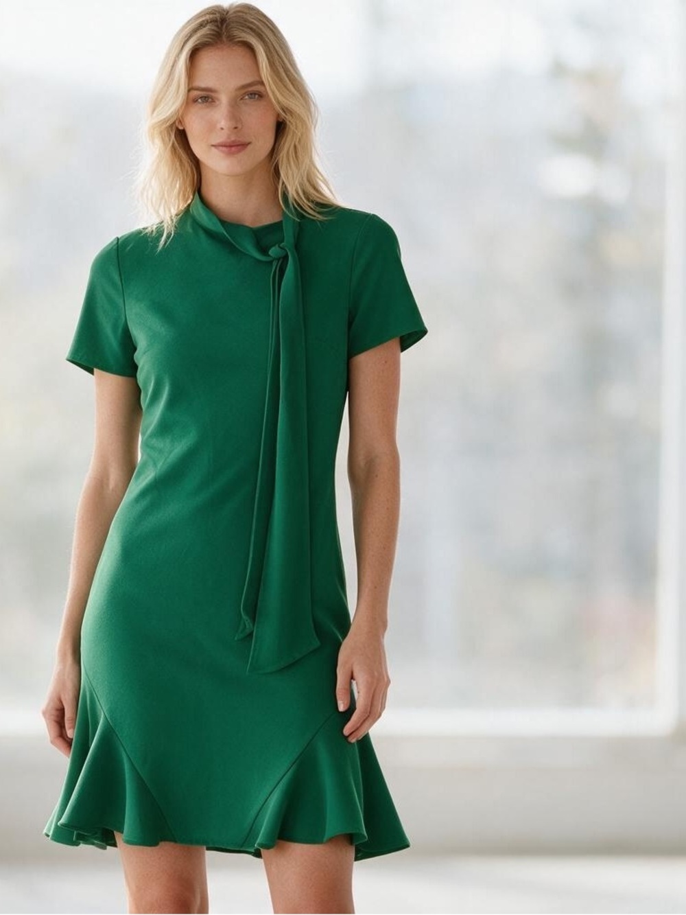 CeCe Ruffle Neck Godet Dress Size 4